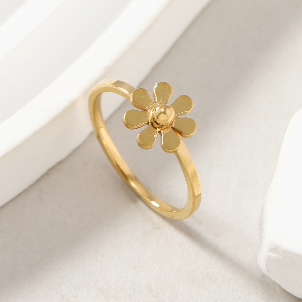 Niche Welding Little Daisy Flower Cold Wind Index Finger Rings