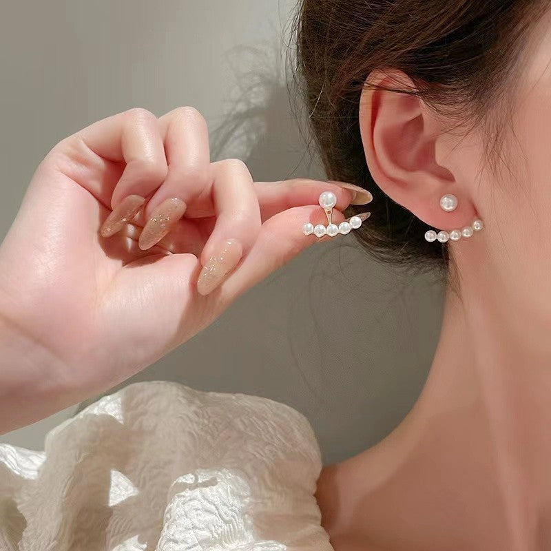 Sier Needle Olivia Wang Heartbeat Ear Earrings