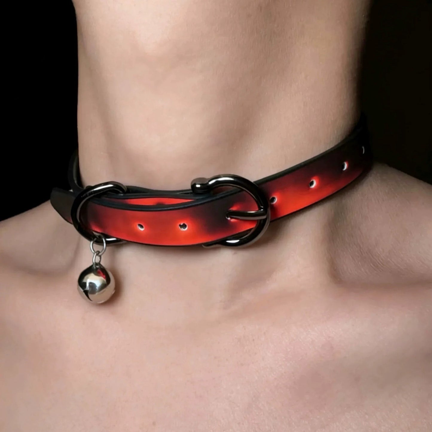 Women's Warm Color Changing Leather Hot Senior Clavicle Collar