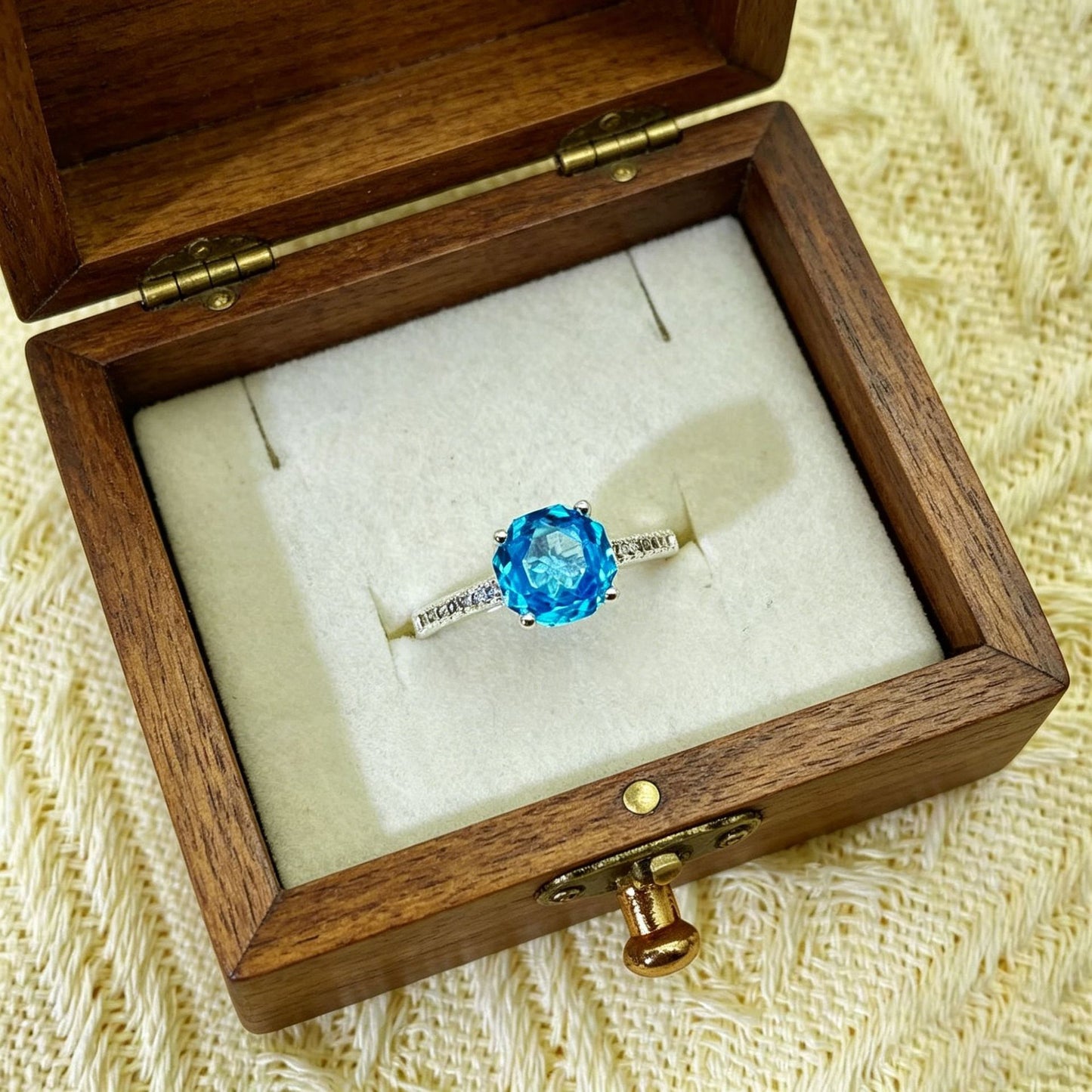 Women's Octagonal Millennium Inlaid Shining Blue Diamond Jewelry Set