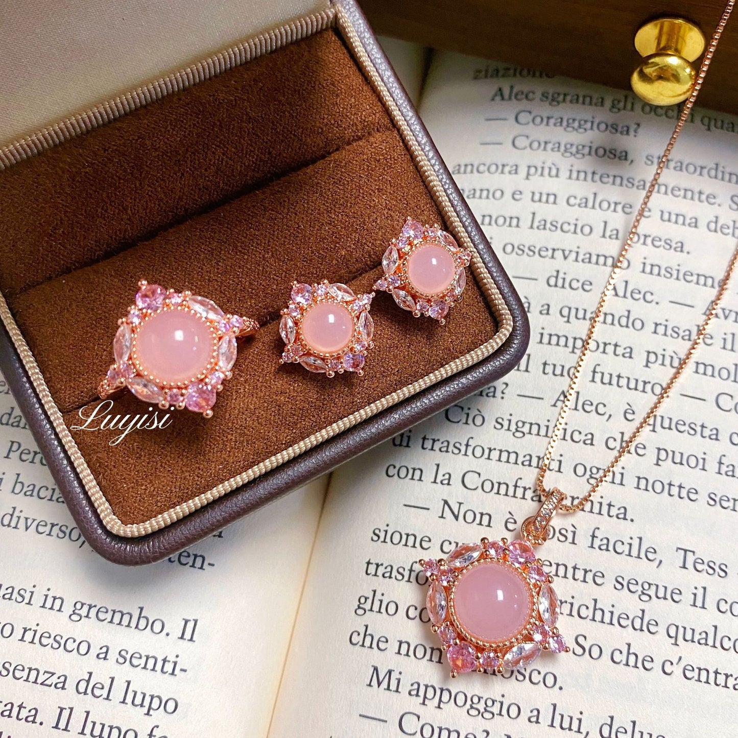 Retro French Pink Crystal Antique Style Jewelry Set