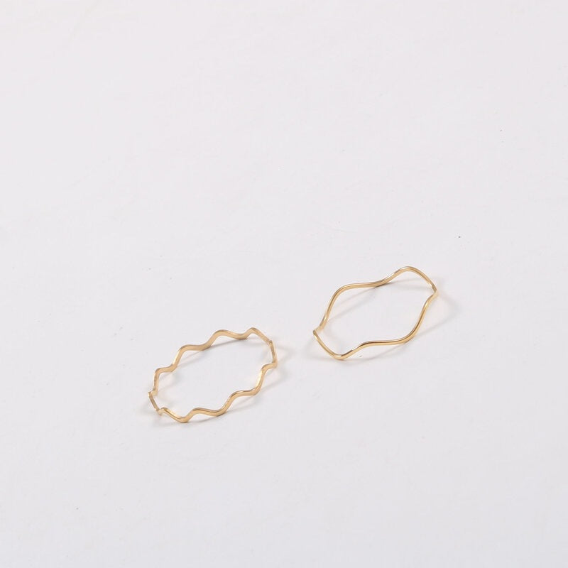 Fine Light Plate Wave Titanium Steel Electroplated Gold Slim Stacked Rings