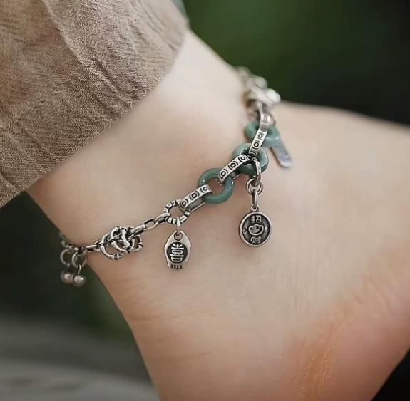 Retro Lotus Design Mountain Ghost Money Tassel Bracelet