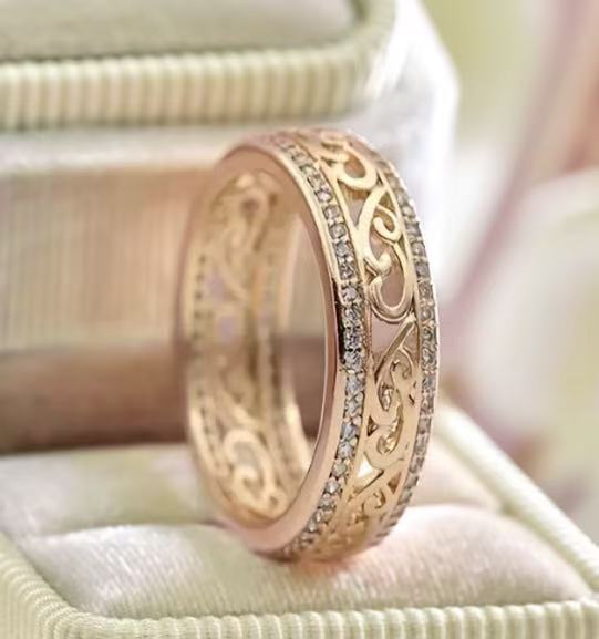 Geometric Hollow Zircon Light Luxury High-grade Personality Double Row Ring
