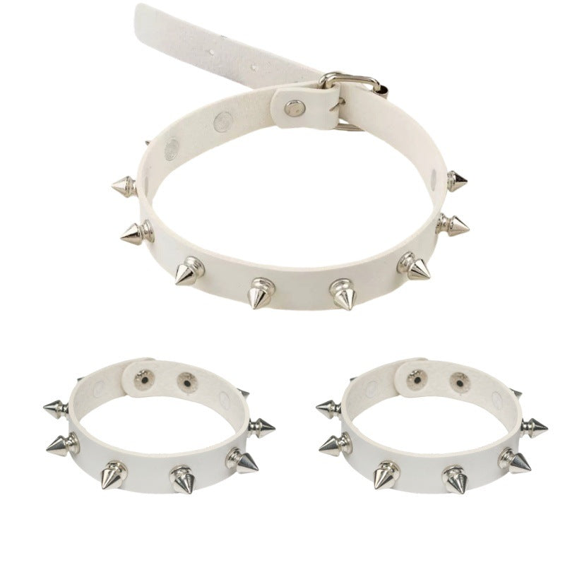 Punk Pointed Rivet Leather Gothic Fan Car Necklaces
