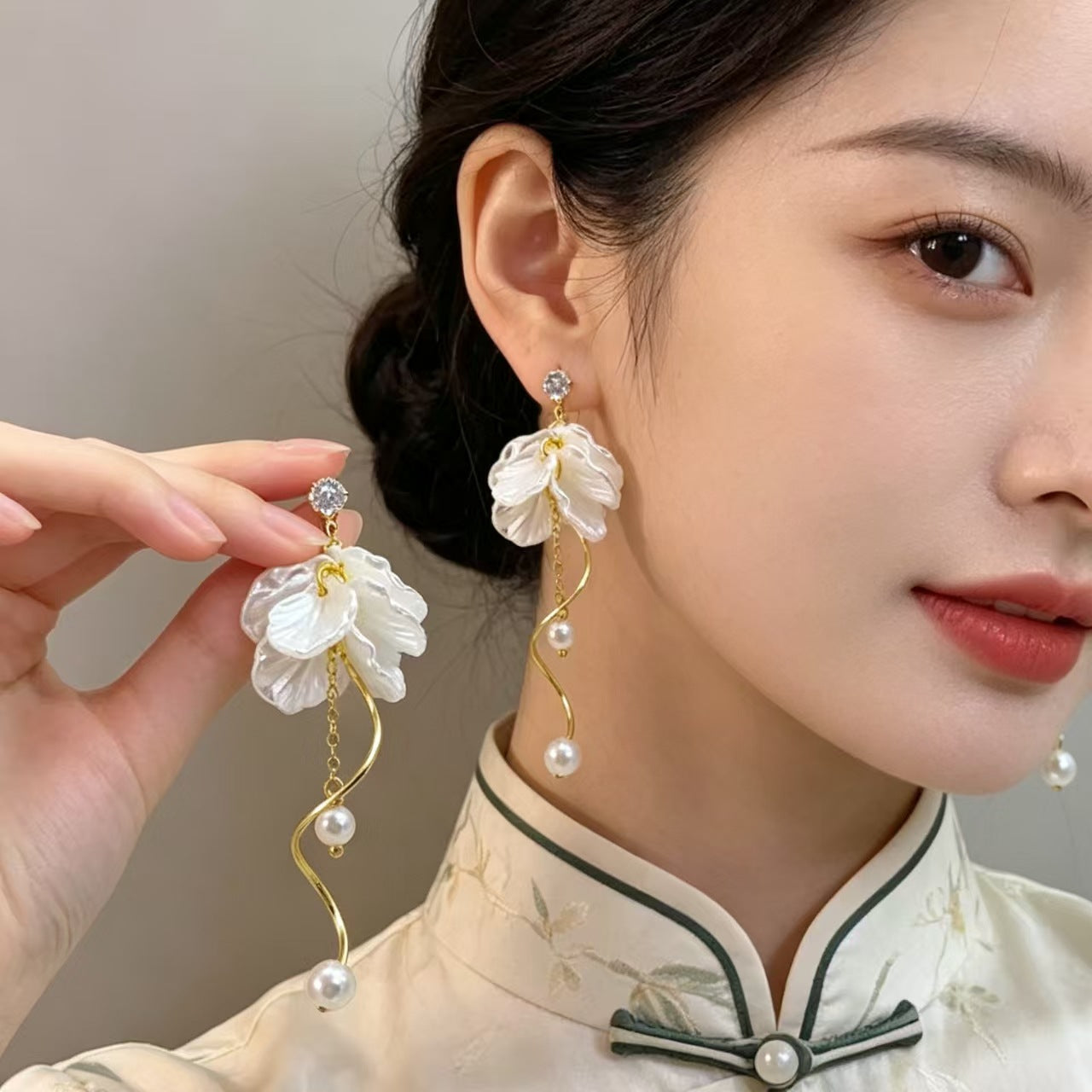 Petal Pearl Tassel Eardrops Sier Ear Earrings