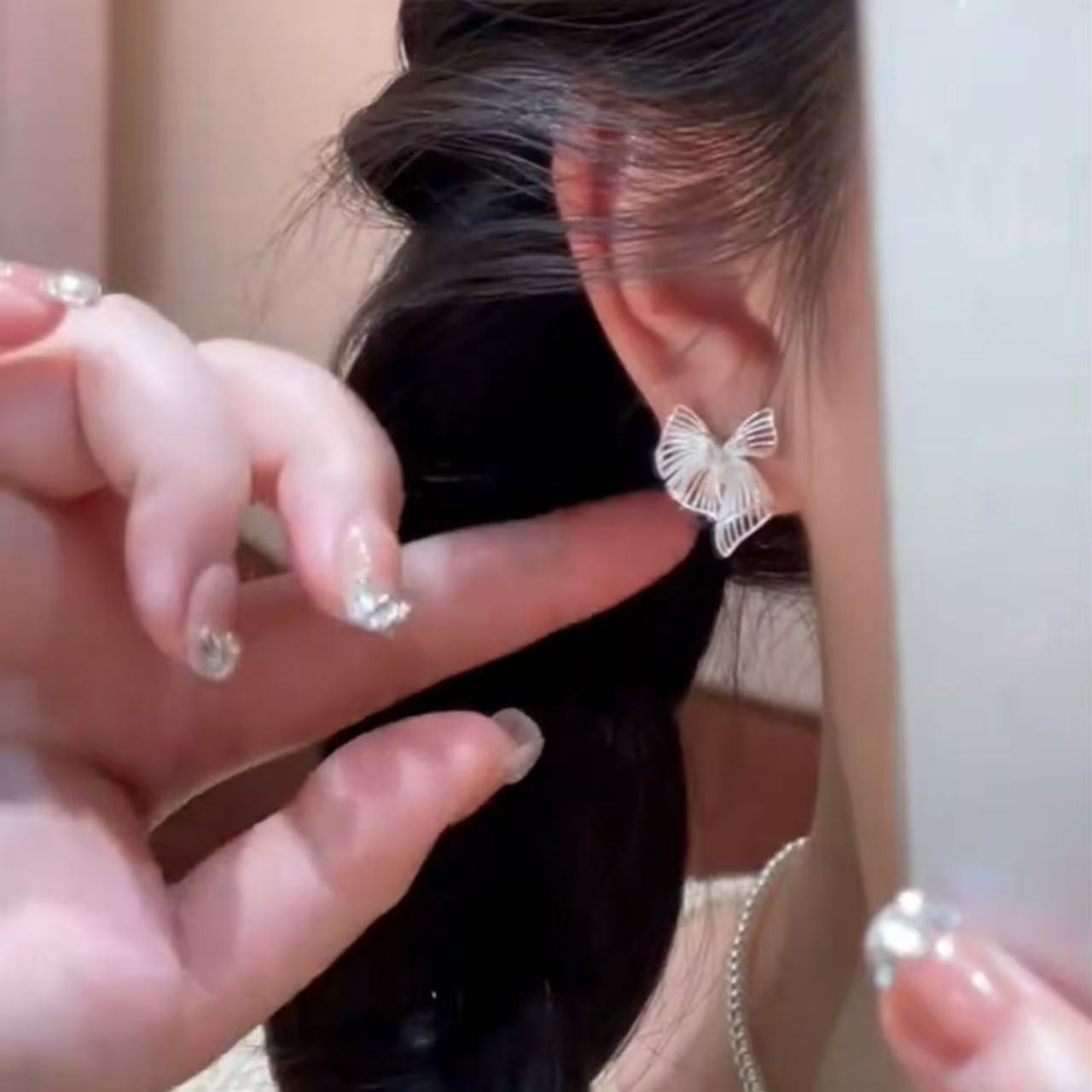 Out Bow Female Niche Unique Exquisite Gentle Earrings