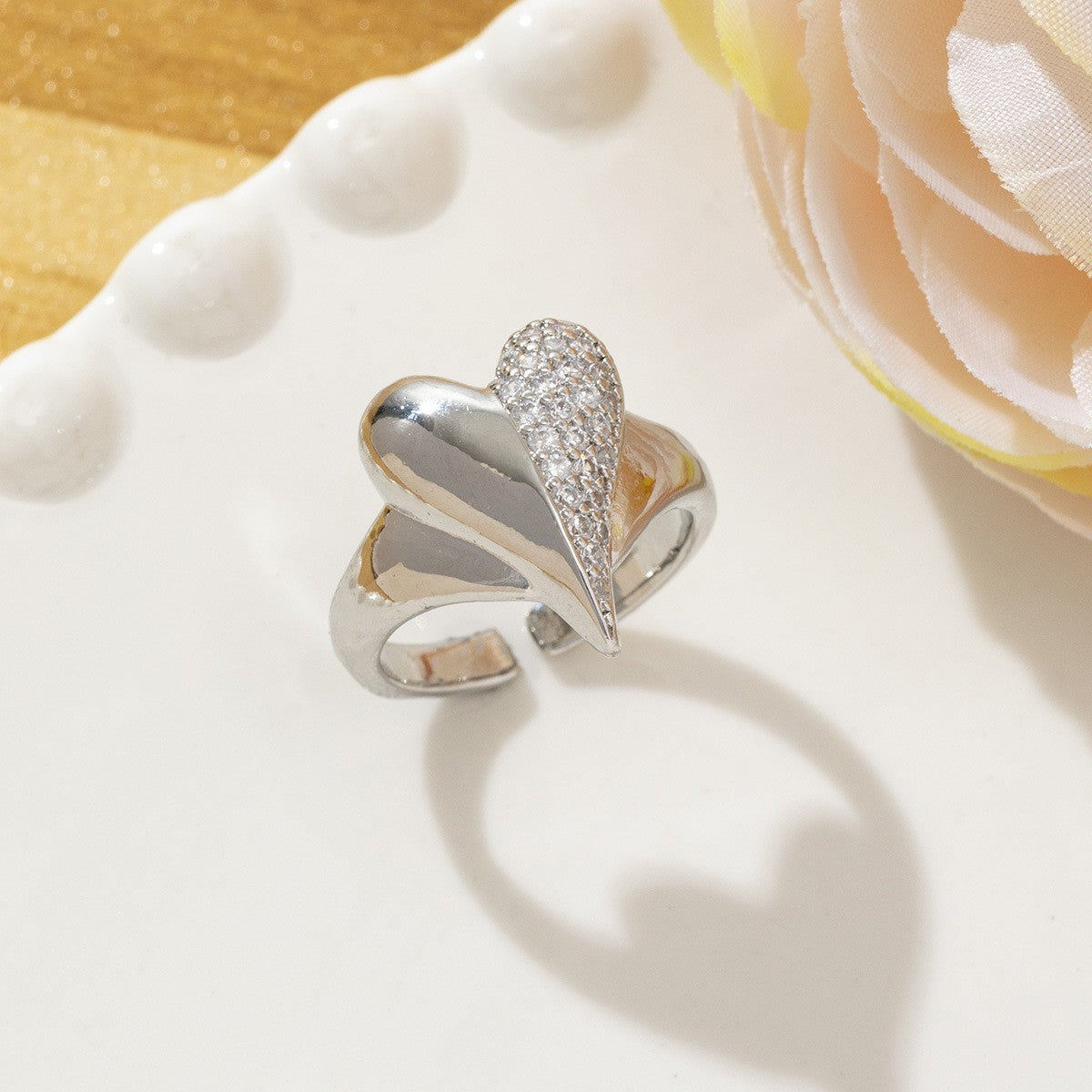 Temperament High Sense Loving Heart With Opening Adjustable Super Flash Ring