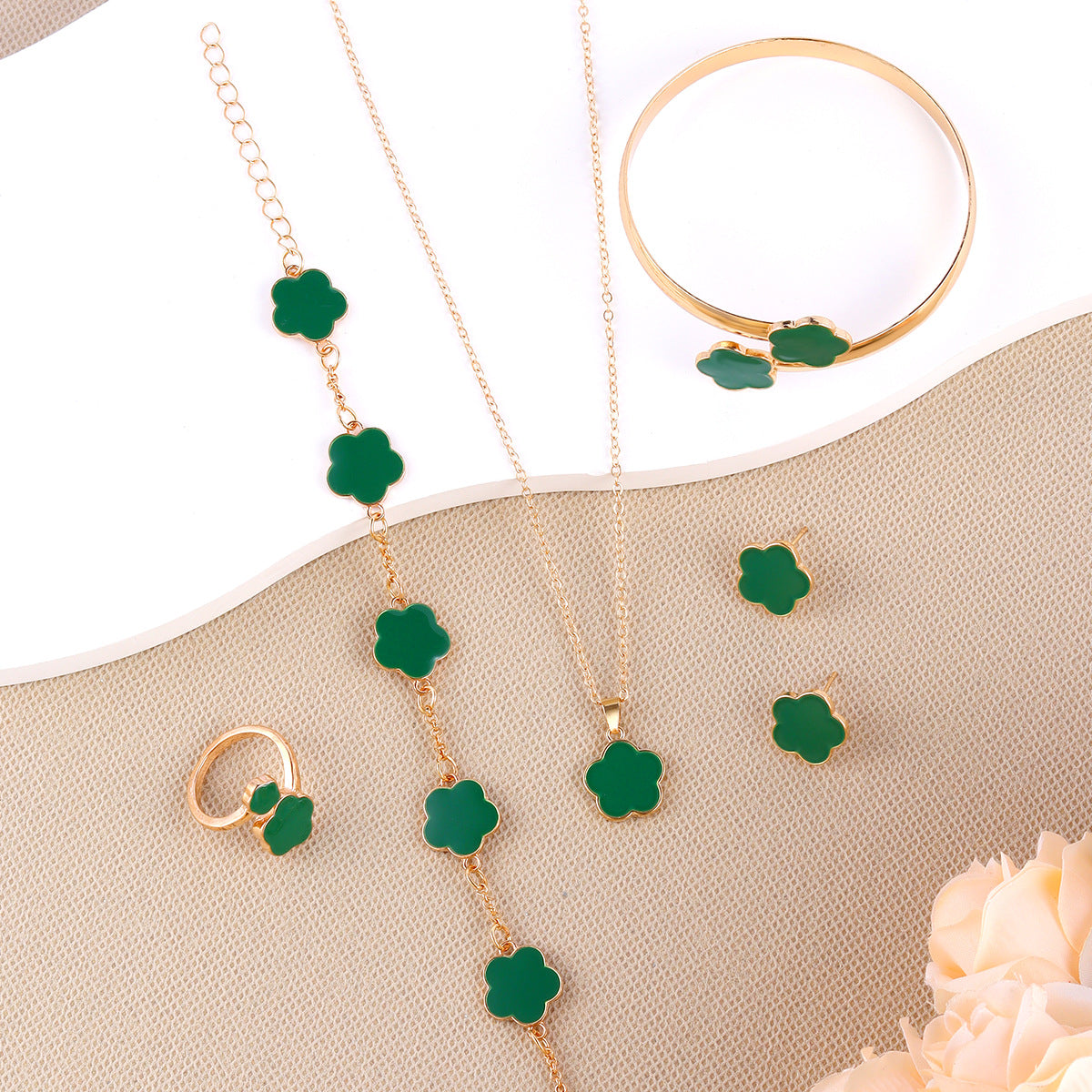 Korean Style Five Leaf Flower Fashion Lucky Ear Jewelry Set