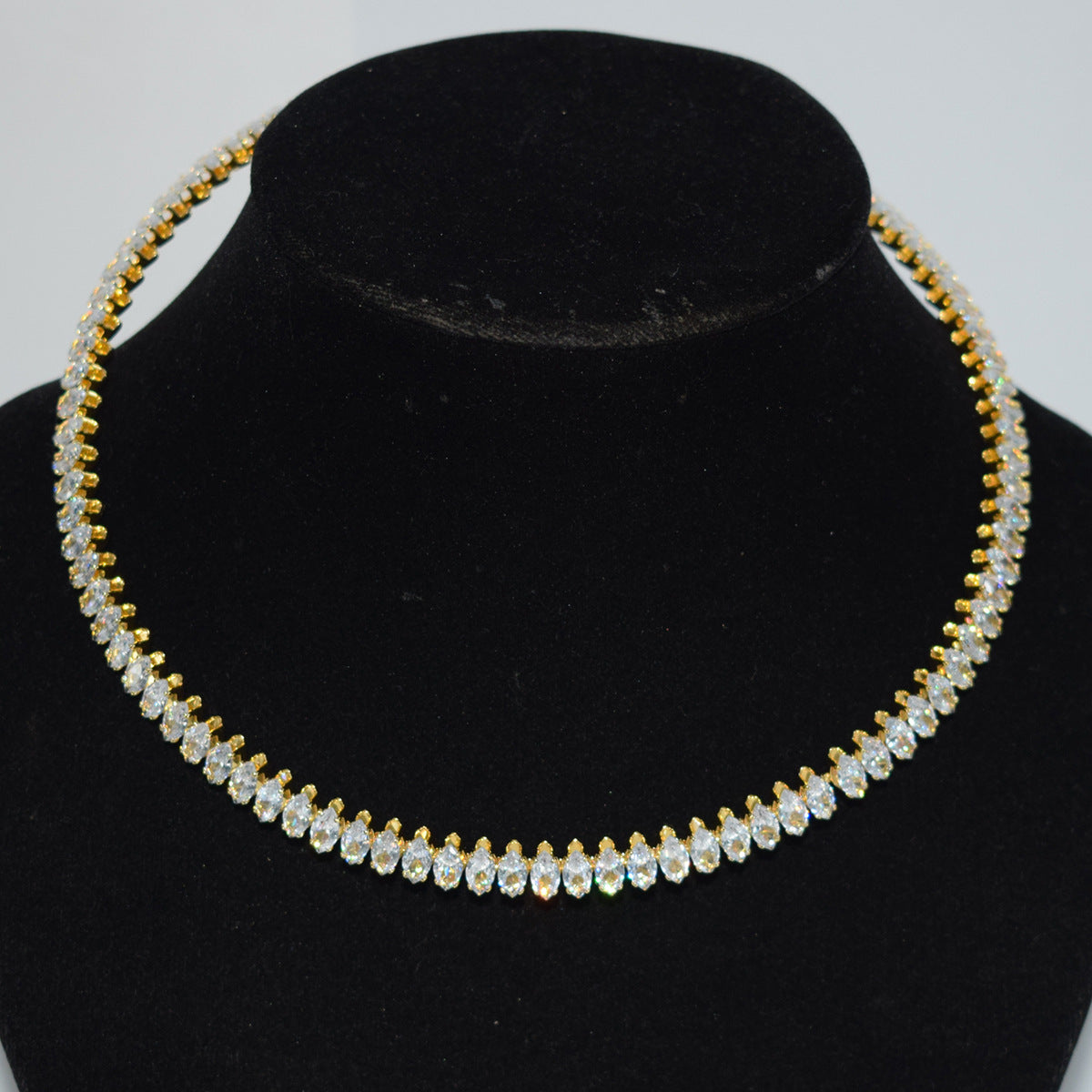 Women's Full Zircon Collar Hand Ear Three-piece Oval Jewelry Set