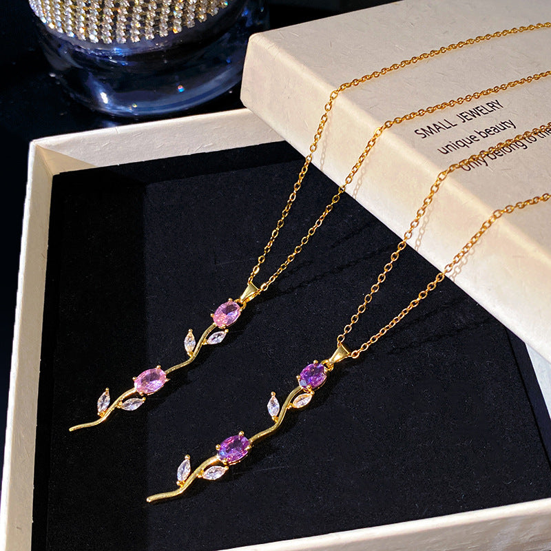 Women's Rose Fashion Simple High Sense Clavicle Necklace