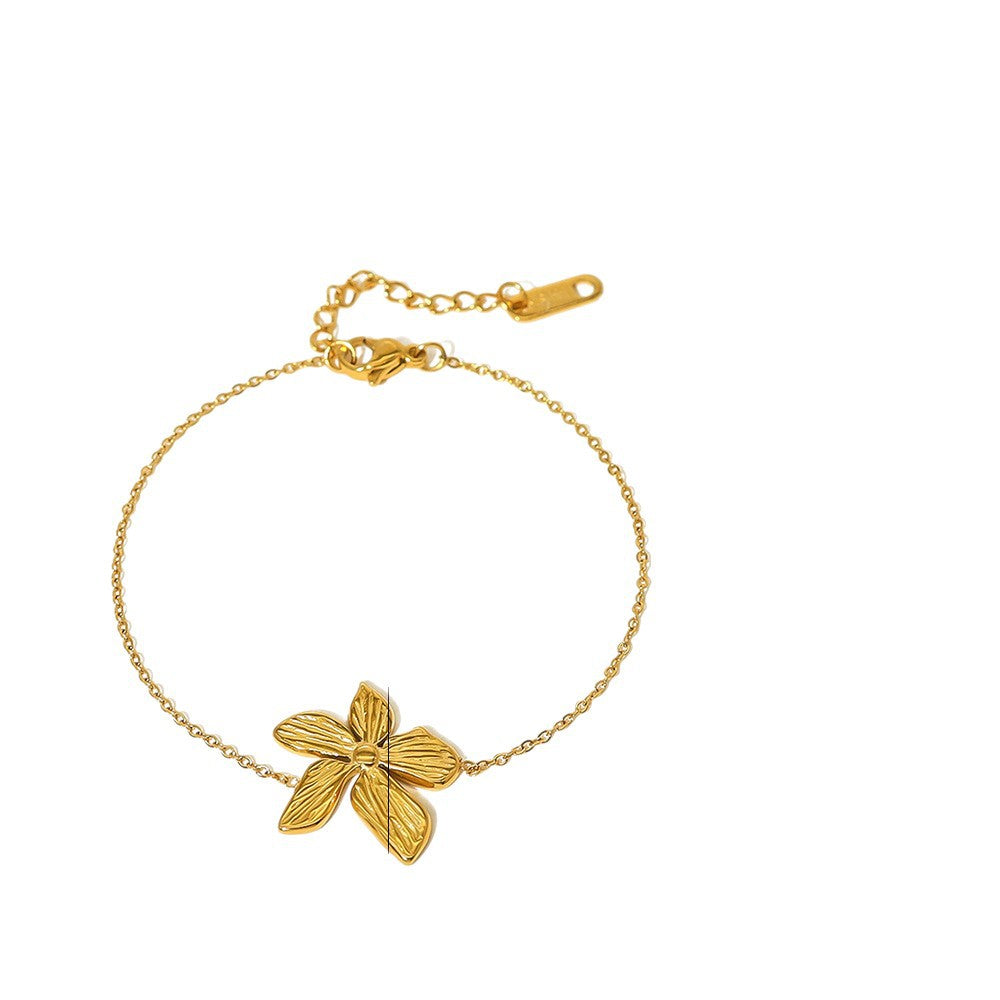 Women's Simple Flowers Niche Design Light Luxury Temperament Titanium Steel Flower Jewelry Set