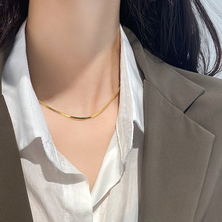 Cold Style Female Clavicle Chain Short Niche Design Snake Necklaces