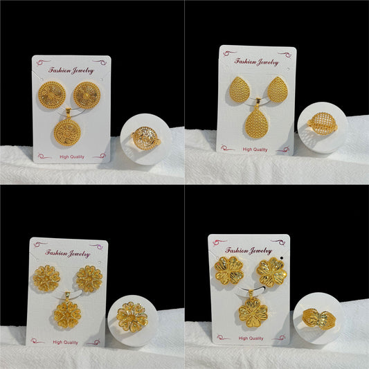 Gilding Hollow Pattern Niche Design Disc Pendants