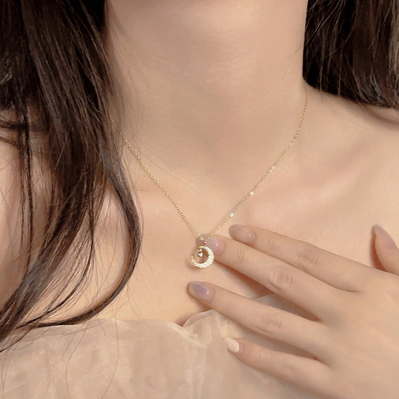 Moon Female Light Luxury Minority Design Clavicle Chain Necklaces