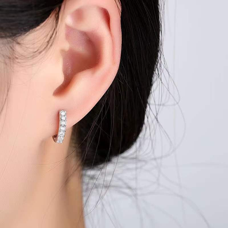 Fashion Sier Niche Zircon Light Luxury Ear Clip Graceful High Stud Earrings