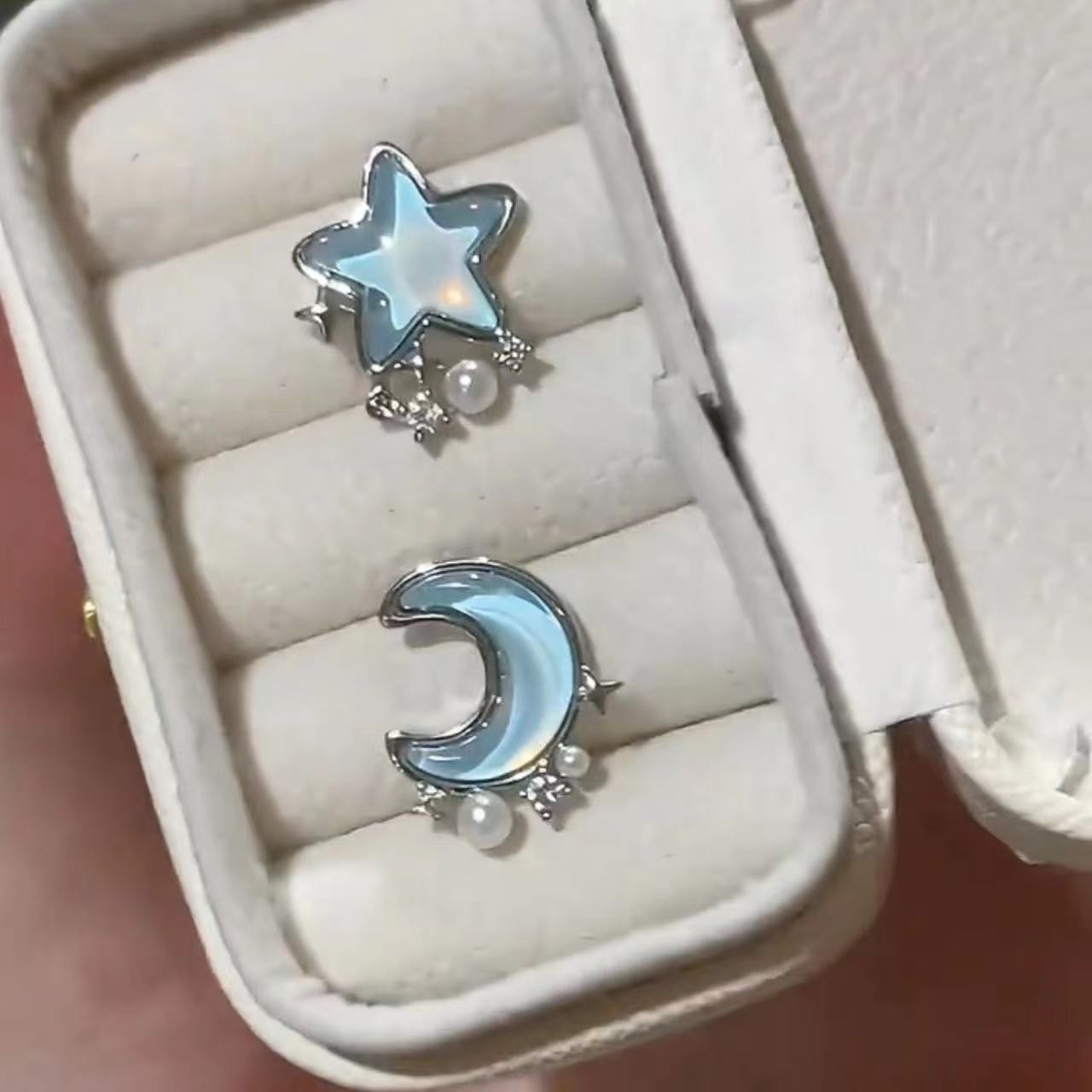 Style Fresh Blue Star Moon Ear Small Exquisite Versatile Pearl Stud Earrings