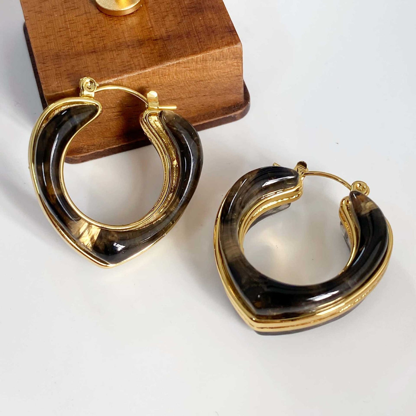 Luxury Fashionable Retro Elegant Resin Versatile Earrings
