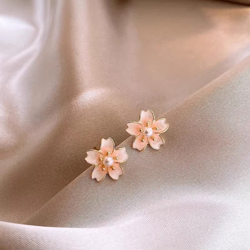 Inlaid Zircon Flower Elegant High-grade Pearl Earrings