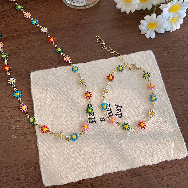 Dopamine Daisy Flower Fresh Light Luxury Summer Clavicle Chain Sweet Necklaces