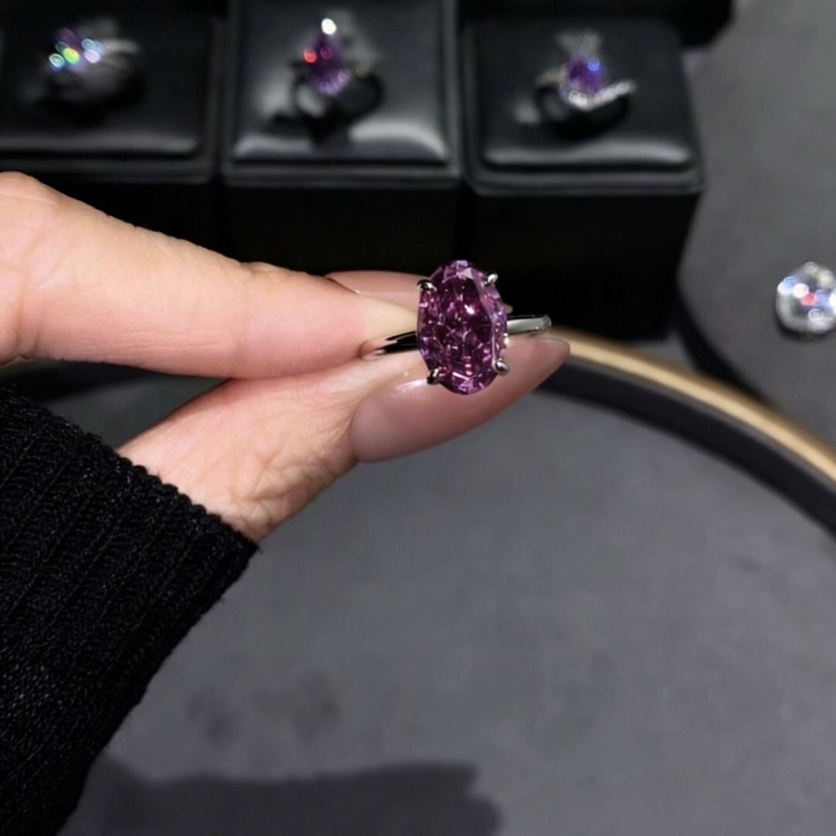 Grape Pink Purple Minimalist Big Diamond High-grade Ring