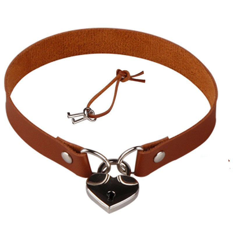 Simple Punk Sexy Bound Peach Heart Lock Necklaces
