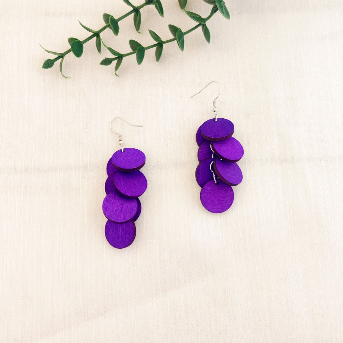 Grape Cluster Fashion Personality Wood Piece Ear Hook