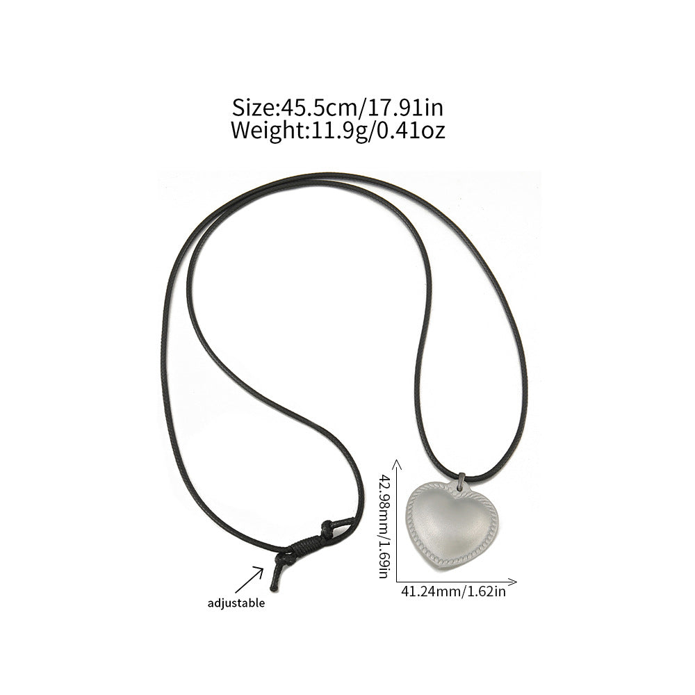 Sketch Vase Three-dimensional Leather Design Halter Minority Fashion Simple Necklaces