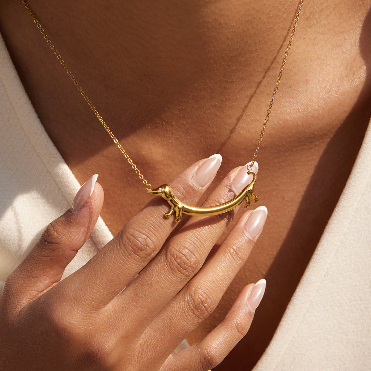 Sausage Dog Light Luxury Minority Clavicle Chain Twin Stainless Invitation Necklace