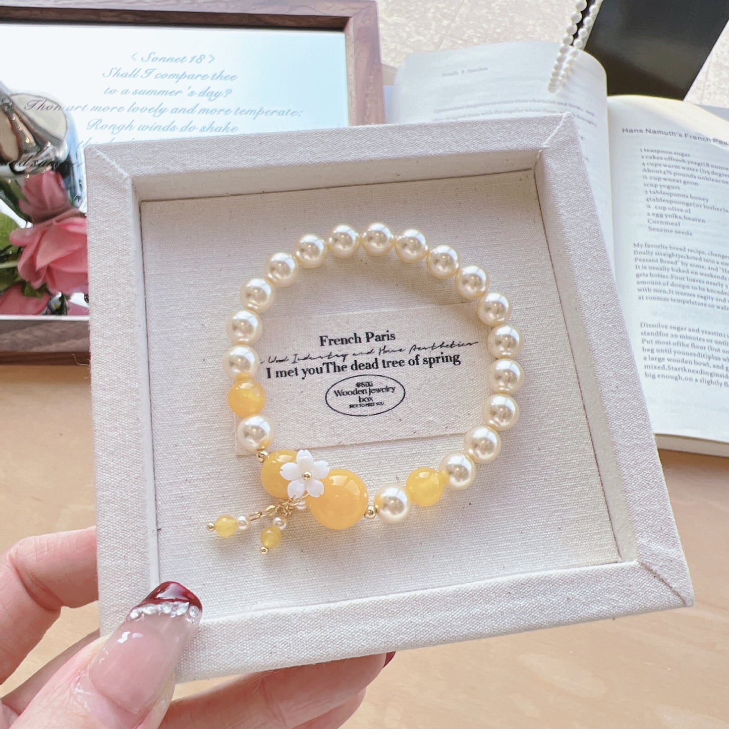 Women's Pearl Series Classic High-grade Temperament Style Bracelet