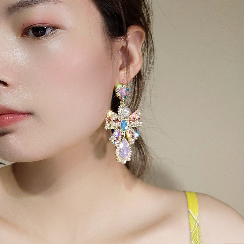Women's Pink High Profile Fashion Hollow Pearl Earrings