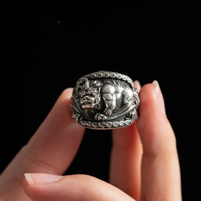 Men's Retro Distressed Trendy Versatile Opening Niche Personality Domineering Street Forefinger Ring