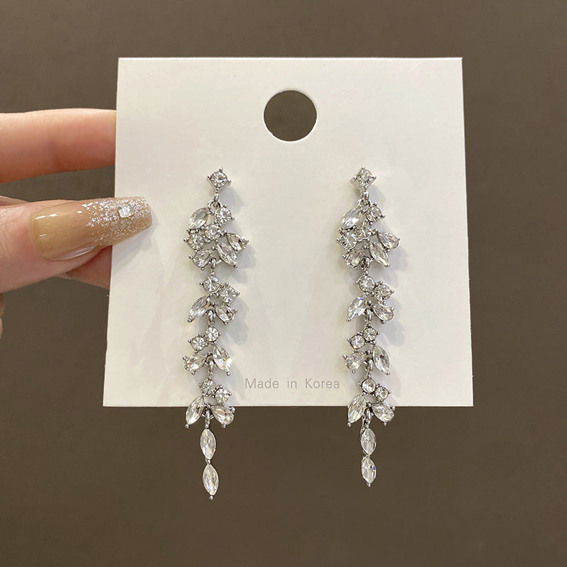 Women's Light Luxury Tassel Leaf High-grade Elegant Earrings