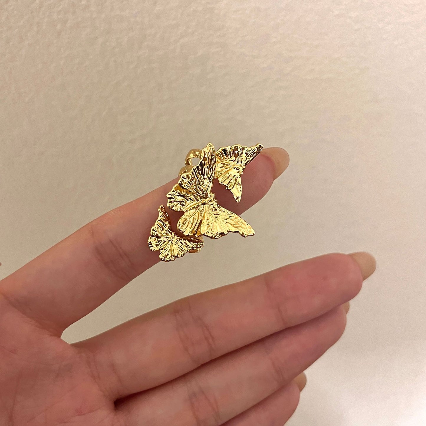 Classic Style Liquid Butterfly Sier Plated Ring