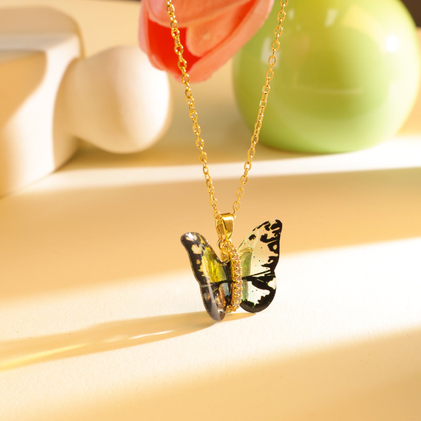 Women's Artificial Butterfly Fashionable Clavicle Chain Accessories Necklaces