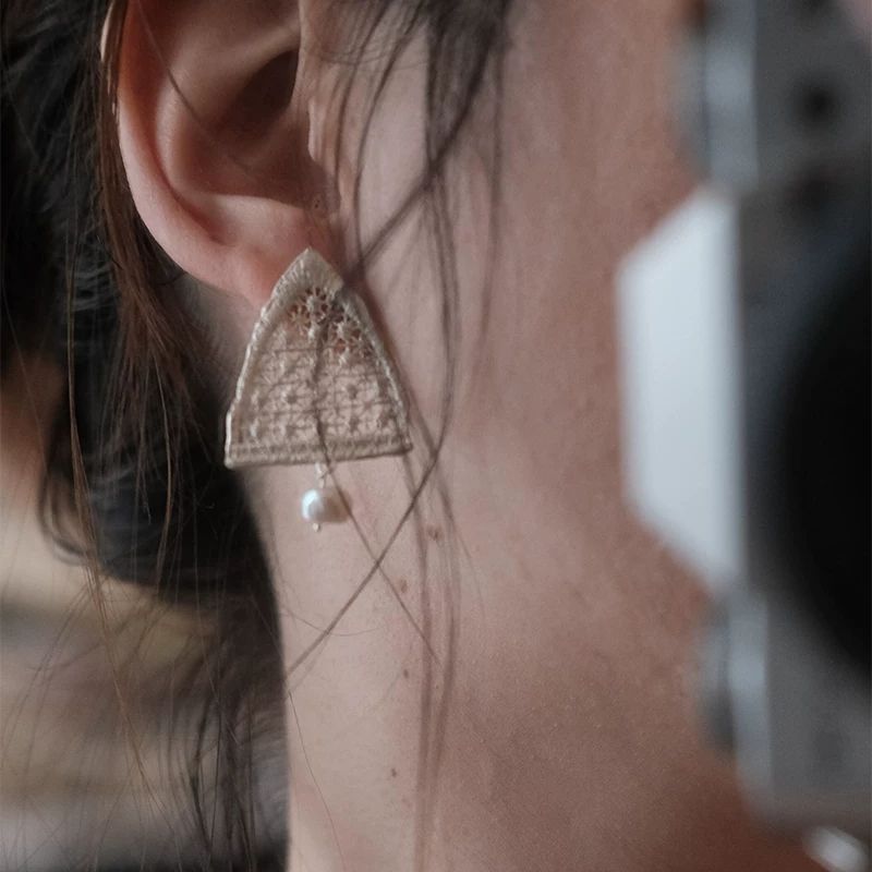 Women's Lace Shaped Eardrops For Niche Design Earrings