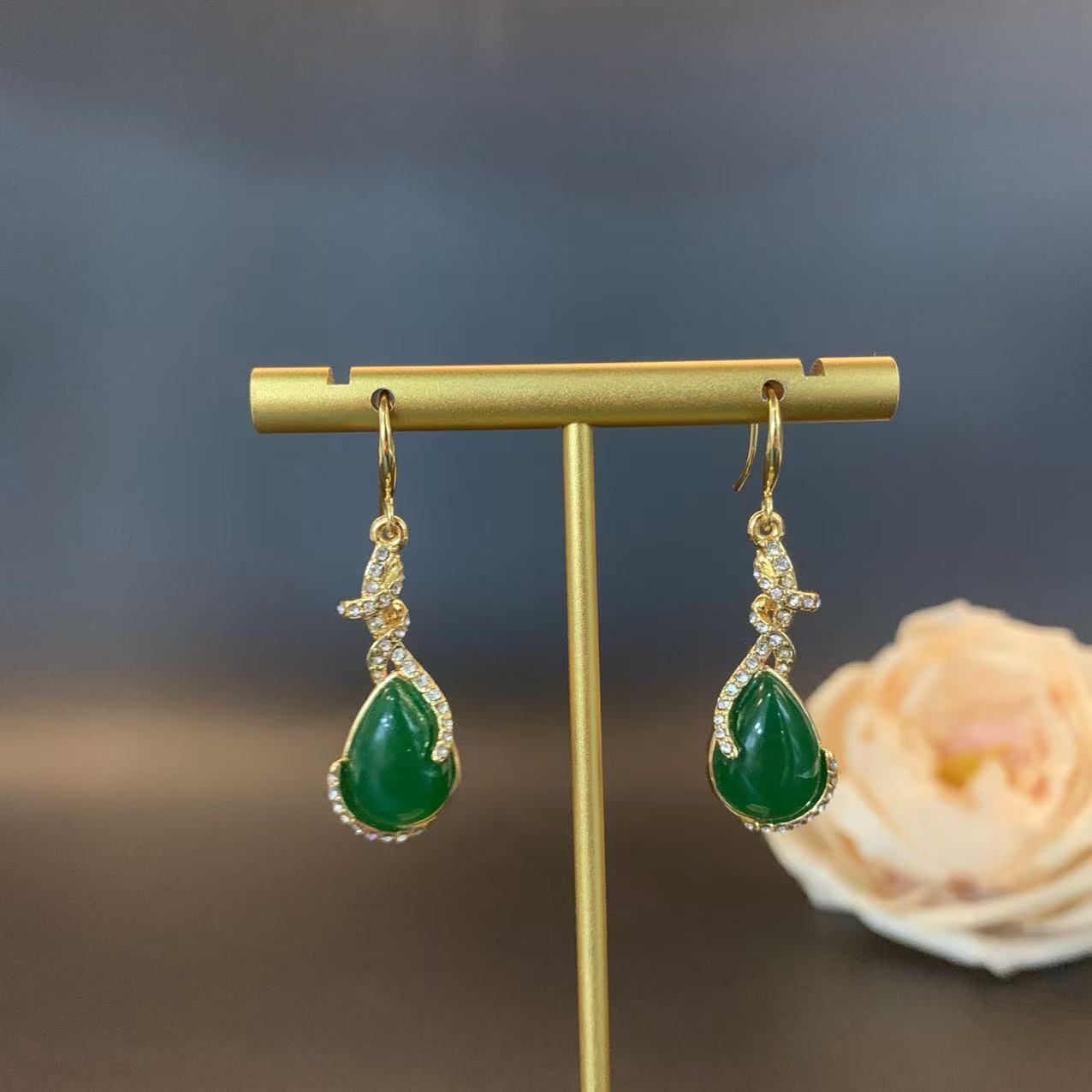 Fashion Temperament Ear Collection Artistic Retro Jewelry Set