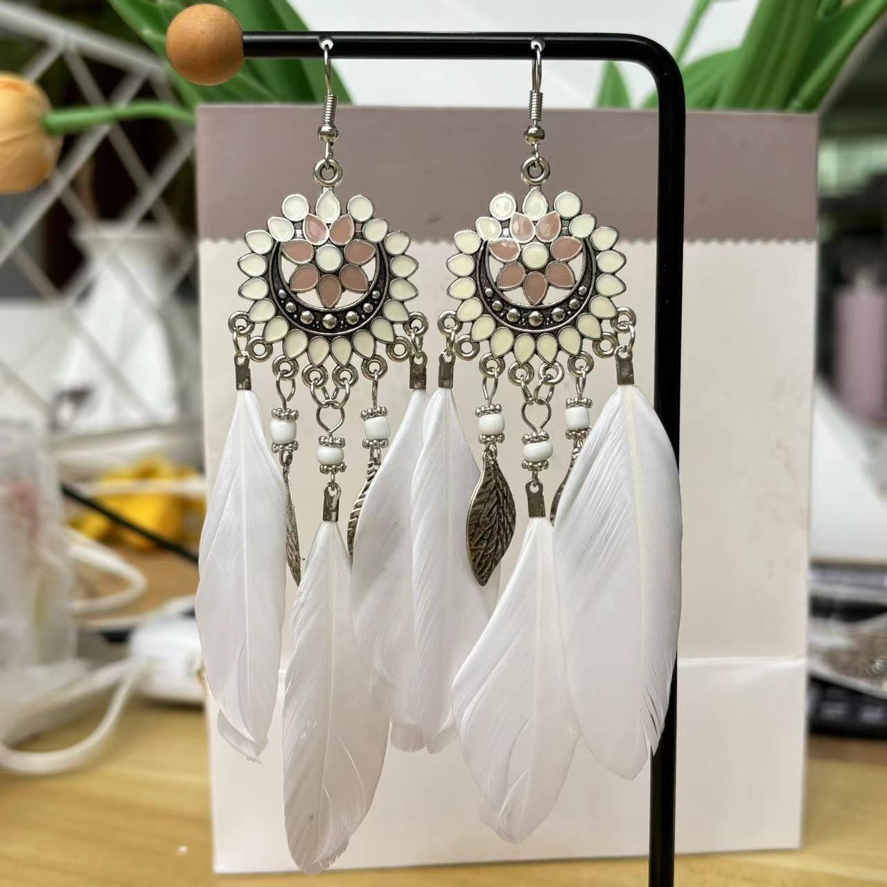 Special Interest Light Luxury Advanced Ethnic Style Exaggerated Earrings