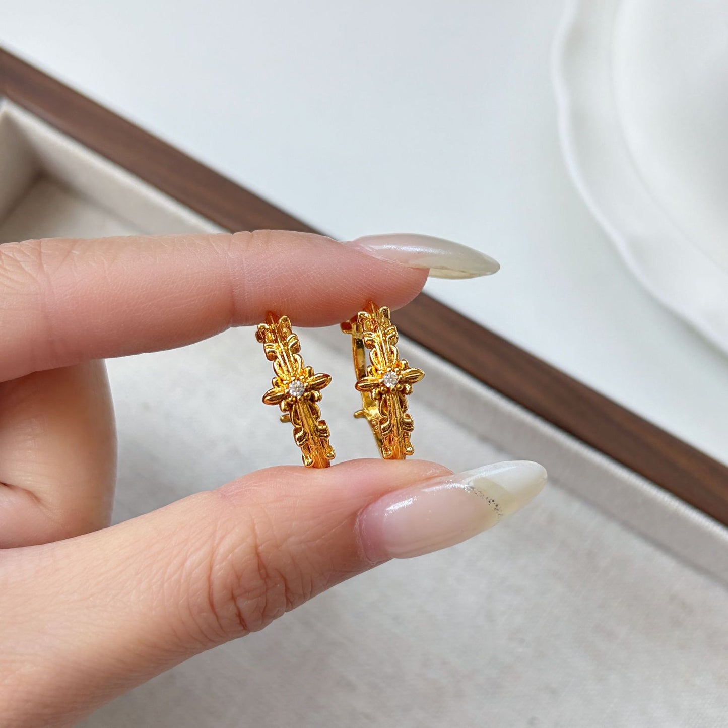 Women's Niche Cross For High-grade Light Luxury Versatile Rings