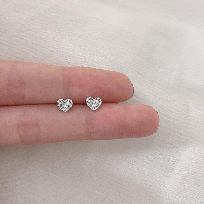 Women's Mini Love Heart Zircon Ear Bone Fresh Stud Earrings