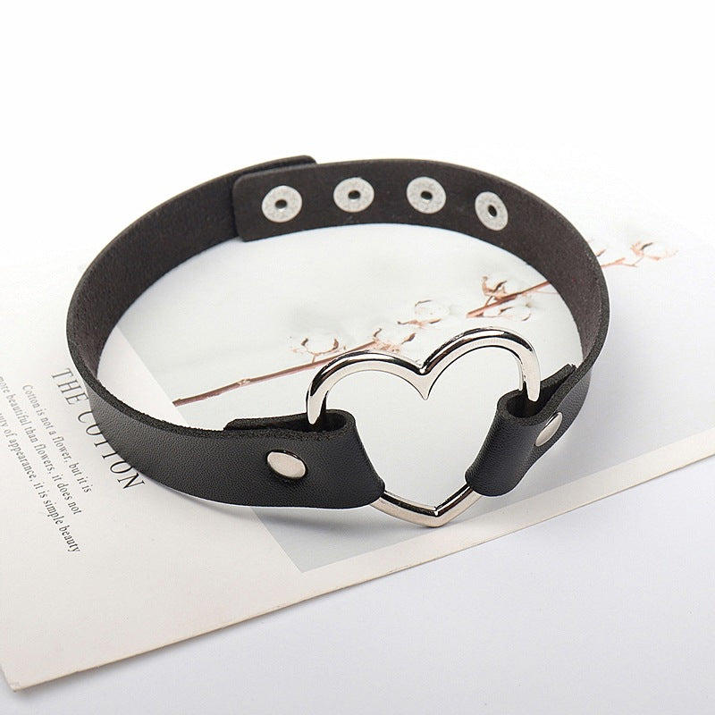 Gothic Leather Love Choker Retro Four Button Collar