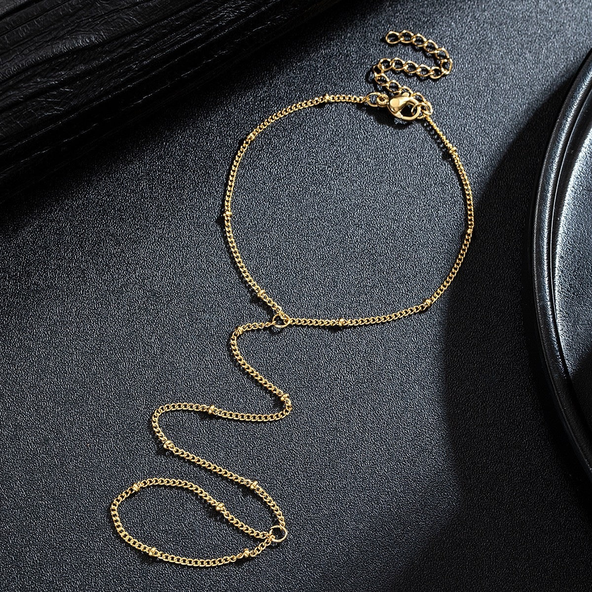 Fashion Simple Affordable Luxury Metal Finger Versatile Ladies Bracelets