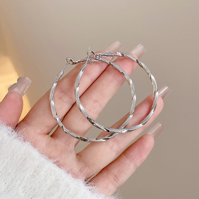 Women's & Men's High Sense Ear Graceful Fashionable Pearl Rings