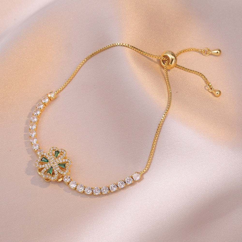 Female Five Petal Flower Fashion Bauhinia Rotatable Bracelet