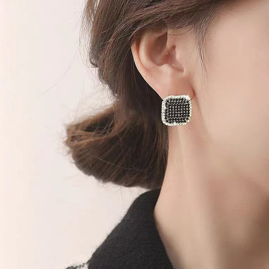 Women's Geometric Square Black Elegant High-grade Generous Earrings
