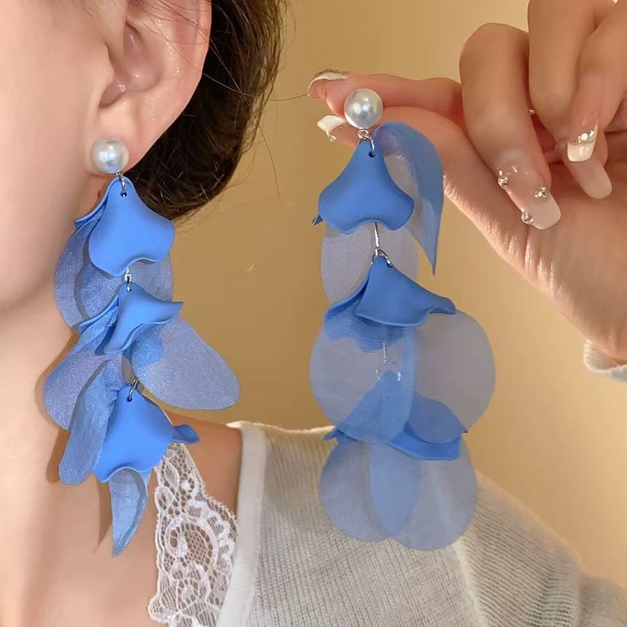 Women's Style Flower Pearl Eardrops Seaside Atmosphere Show Face Rings