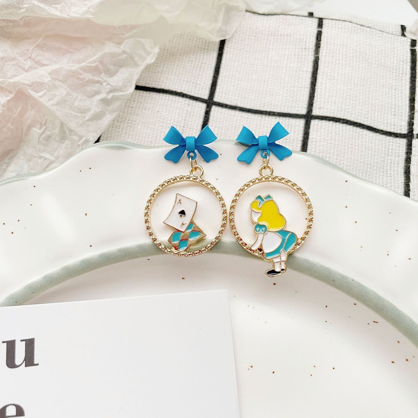 On The Run Princess Sweet Cute Stud Earrings