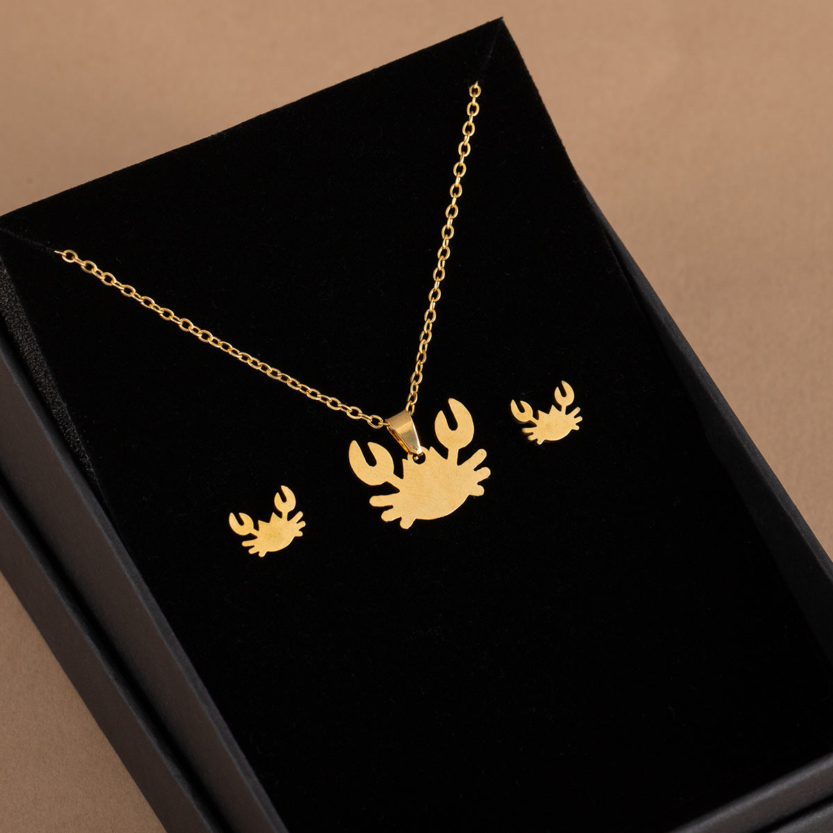 Stainless Steel Design Fashion Suit Metal Style Geometric Heart Necklaces