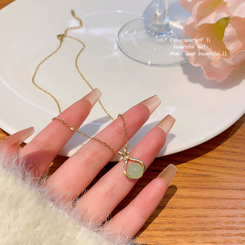 Imitation Jade Lucky Bag Female Light Luxury Minority Graceful Titanium Necklace