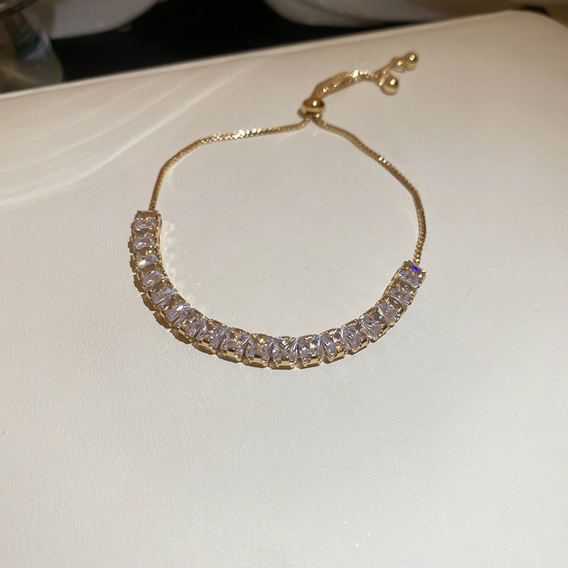 Women's Korean Geometric Round Zircon Light Luxury High-grade Stylish Simple Bracelets